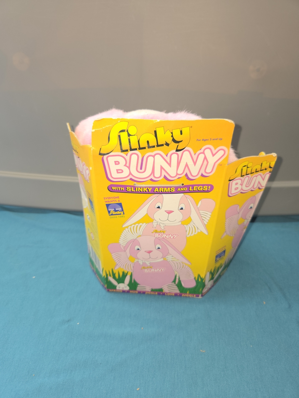 RARE 2000 Slinky Bunny Rabbit - Picture 4 of 7